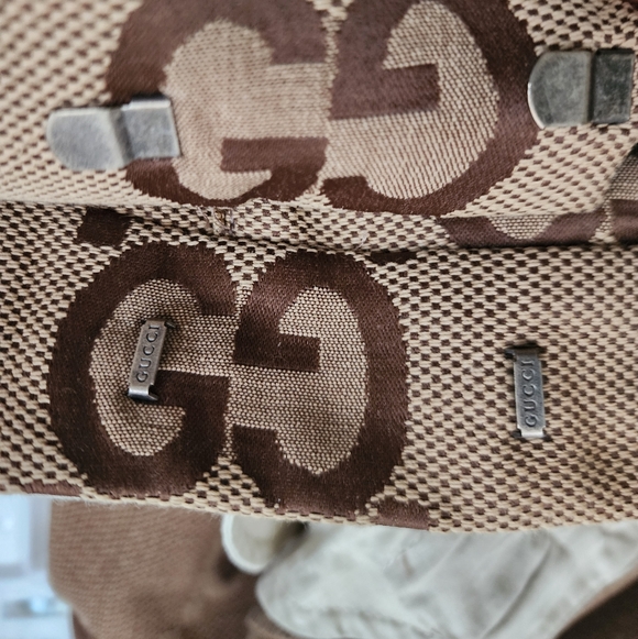 Gucci Jumbo GG Canvas Shorts - Picture 9 of 13